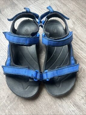 Teva Kids Blue Active Strap Sandals rubber bottoms